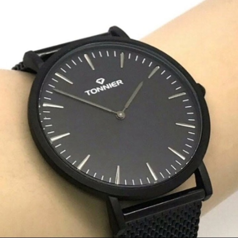 Tonnier Watch NWT
